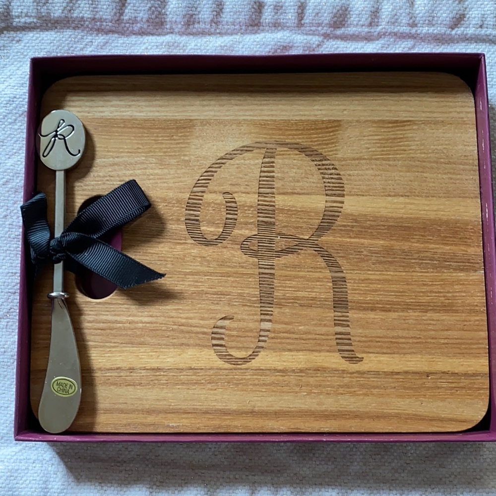 Cheese Board with “R” initial and spread knife